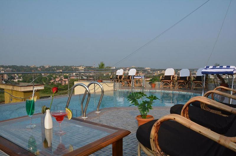 Boshan Hotels Mapusa Exterior photo