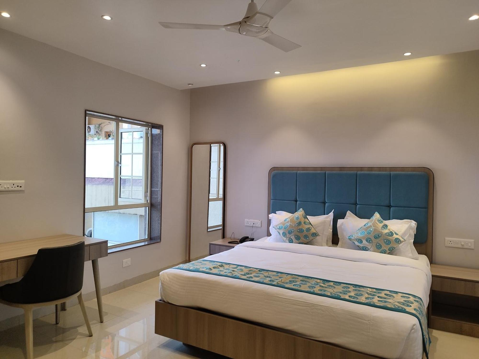 Boshan Hotels Mapusa Exterior photo