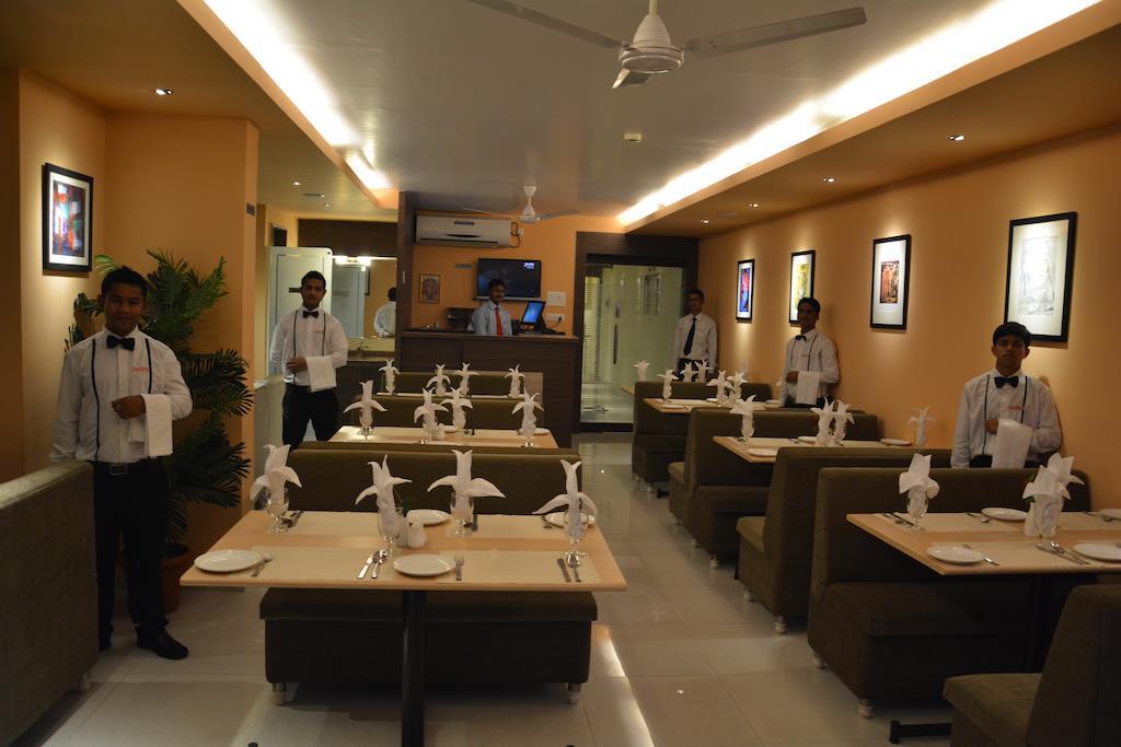 Boshan Hotels Mapusa Exterior photo