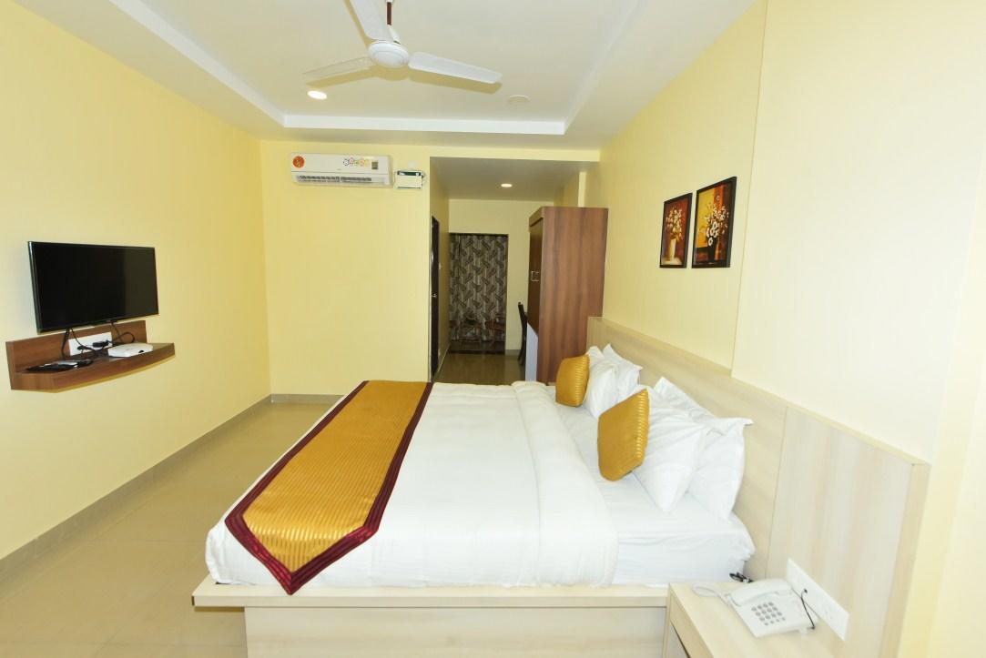 Boshan Hotels Mapusa Exterior photo