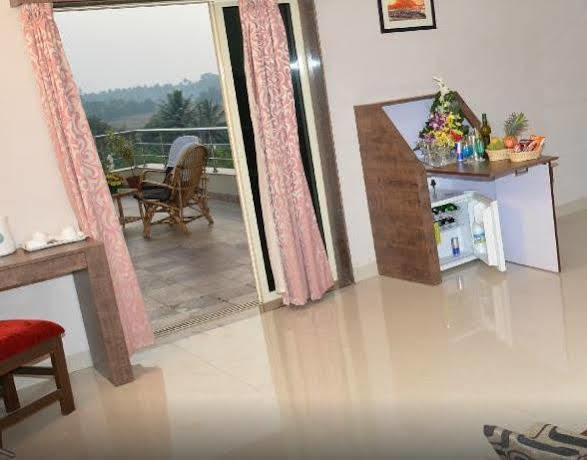 Boshan Hotels Mapusa Exterior photo